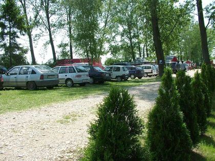 parkolás